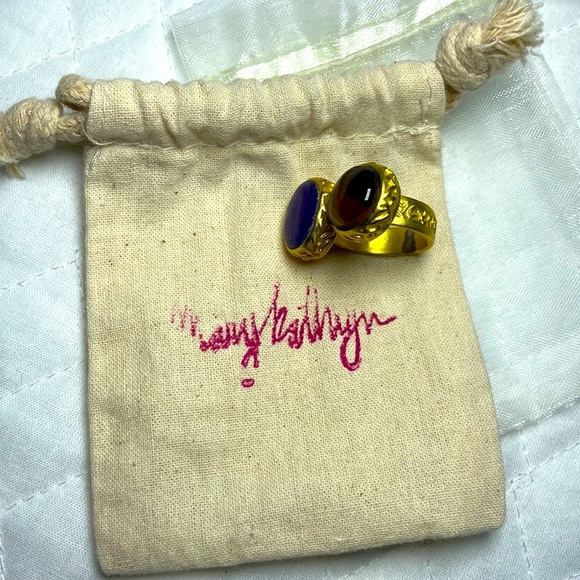 May Kathryn Design Unique 2 Stone Gold Tone Ring. Size 8. 2 Natural Gemstones. - Picture 12 of 17